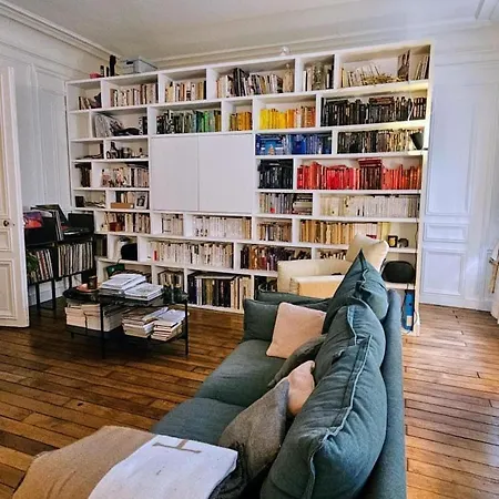 Parisian Flat By Panthéon *