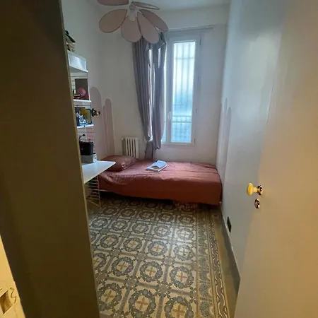 Parisian Flat By Panthéon